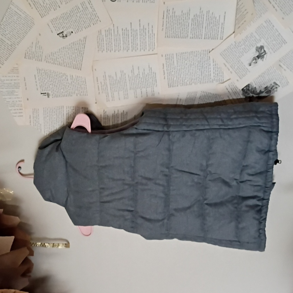 Old Navy Fleece Lined Vest - Picture 3 of 3